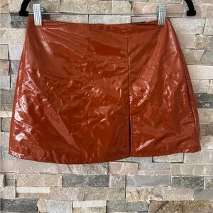 2BELLA Women's Glossy Brown Mini Skirt Size Small